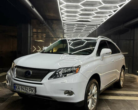 Белый Лексус РХ, объемом двигателя 3.46 л и пробегом 232 тыс. км за 17900 $, фото 1 на Automoto.ua