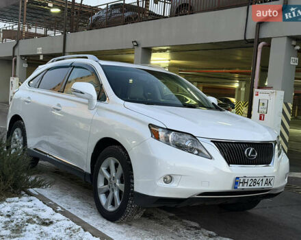 Белый Лексус РХ, объемом двигателя 3.46 л и пробегом 207 тыс. км за 16900 $, фото 1 на Automoto.ua