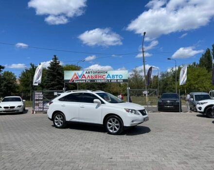 Білий Лексус РХ, об'ємом двигуна 3.5 л та пробігом 260 тис. км за 17300 $, фото 1 на Automoto.ua