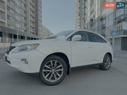 Лексус РХ 2013 в Харькове на Automoto.ua Белый Лексус РХ, объемом двигателя 3.5 л и пробегом 203 тыс. км за 20300 $, фото 1 на Automoto.ua
