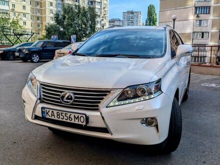 Лексус РХ 2013 в Киеве на Automoto.ua Белый Лексус РХ, объемом двигателя 3.46 л и пробегом 117 тыс. км за 24400 $, фото 1 на Automoto.ua