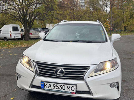 Лексус РХ 2014 в Киеве на Automoto.ua Белый Лексус РХ, объемом двигателя 2.7 л и пробегом 192 тыс. км за 20000 $, фото 1 на Automoto.ua