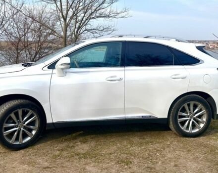 Белый Лексус РХ, объемом двигателя 3.5 л и пробегом 240 тыс. км за 24700 $, фото 1 на Automoto.ua