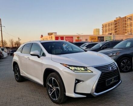 Белый Лексус РХ, объемом двигателя 3.46 л и пробегом 158 тыс. км за 36900 $, фото 1 на Automoto.ua