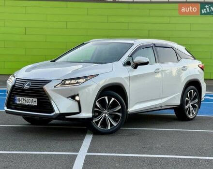 Лексус РХ 2016 в Киеве на Automoto.ua Белый Лексус РХ, объемом двигателя 2 л и пробегом 70 тыс. км за 32900 $, фото 1 на Automoto.ua