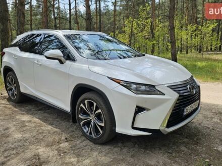 Білий Лексус РХ, об'ємом двигуна 2 л та пробігом 105 тис. км за 35400 $, фото 1 на Automoto.ua