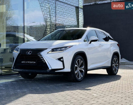 Белый Лексус РХ, объемом двигателя 2 л и пробегом 123 тыс. км за 28200 $, фото 1 на Automoto.ua