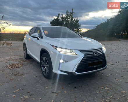 Білий Лексус РХ, об'ємом двигуна 2 л та пробігом 124 тис. км за 32000 $, фото 1 на Automoto.ua