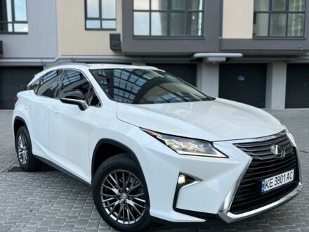 Белый Лексус РХ, объемом двигателя 2 л и пробегом 68 тыс. км за 32900 $, фото 1 на Automoto.ua