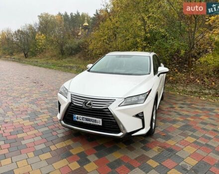 Белый Лексус РХ, объемом двигателя 2 л и пробегом 113 тыс. км за 31500 $, фото 1 на Automoto.ua