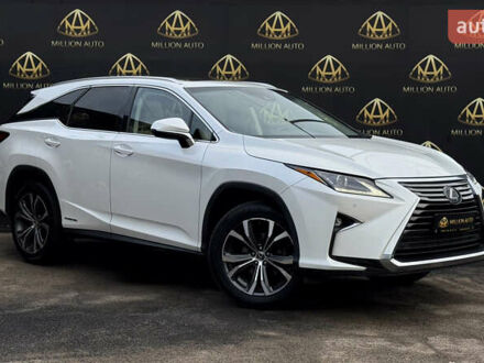 Белый Лексус РХ, объемом двигателя 3.46 л и пробегом 148 тыс. км за 37900 $, фото 1 на Automoto.ua