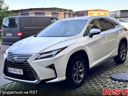 Білий Лексус РХ, об'ємом двигуна 2 л та пробігом 43 тис. км за 56000 $, фото 1 на Automoto.ua