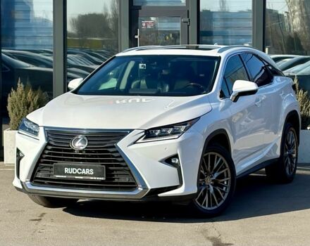 Белый Лексус РХ, объемом двигателя 3.5 л и пробегом 125 тыс. км за 33999 $, фото 1 на Automoto.ua