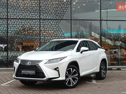 Белый Лексус РХ, объемом двигателя 2 л и пробегом 169 тыс. км за 29468 $, фото 1 на Automoto.ua