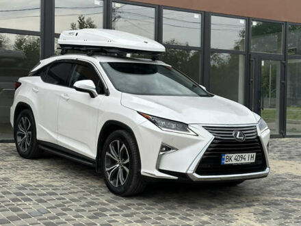 Белый Лексус РХ, объемом двигателя 2 л и пробегом 159 тыс. км за 32000 $, фото 1 на Automoto.ua