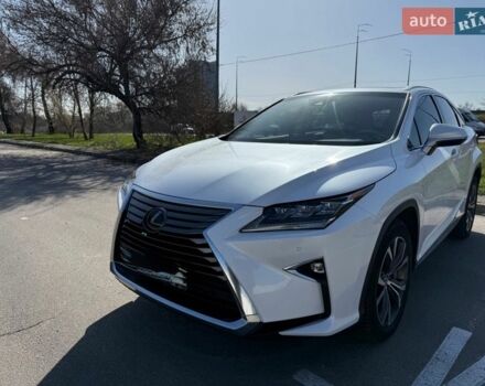 Белый Лексус РХ, объемом двигателя 3.46 л и пробегом 101 тыс. км за 32200 $, фото 1 на Automoto.ua