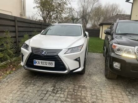 Белый Лексус РХ, объемом двигателя 3.5 л и пробегом 97 тыс. км за 56500 $, фото 1 на Automoto.ua