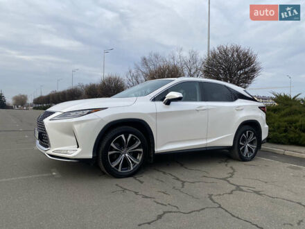 Лексус РХ 2019 в Киеве на Automoto.ua Белый Лексус РХ, объемом двигателя 2 л и пробегом 120 тыс. км за 39500 $, фото 1 на Automoto.ua