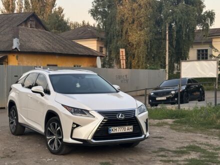 Белый Лексус РХ, объемом двигателя 3.46 л и пробегом 98 тыс. км за 38000 $, фото 1 на Automoto.ua