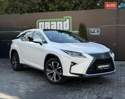 Белый Лексус РХ, объемом двигателя 2 л и пробегом 157 тыс. км за 33000 $, фото 1 на Automoto.ua