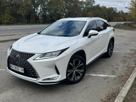 Белый Лексус РХ, объемом двигателя 2 л и пробегом 69 тыс. км за 46800 $, фото 1 на Automoto.ua