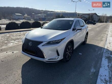 Белый Лексус РХ, объемом двигателя 2 л и пробегом 70 тыс. км за 41500 $, фото 1 на Automoto.ua