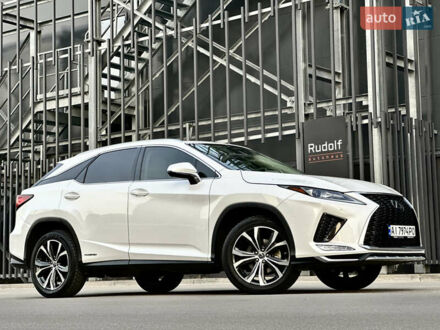 Лексус РХ 2020 в Киеве на Automoto.ua Белый Лексус РХ, объемом двигателя 3.5 л и пробегом 70 тыс. км за 47000 $, фото 1 на Automoto.ua