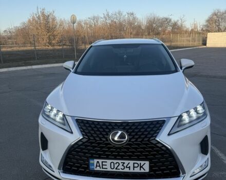 Белый Лексус РХ, объемом двигателя 2 л и пробегом 61 тыс. км за 49990 $, фото 1 на Automoto.ua