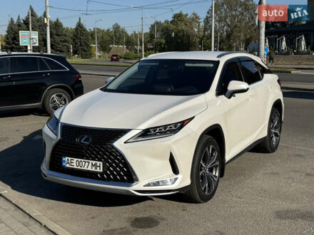 Белый Лексус РХ, объемом двигателя 2 л и пробегом 39 тыс. км за 50500 $, фото 1 на Automoto.ua