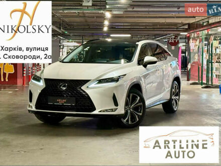 Белый Лексус РХ, объемом двигателя 3.46 л и пробегом 28 тыс. км за 53900 $, фото 1 на Automoto.ua