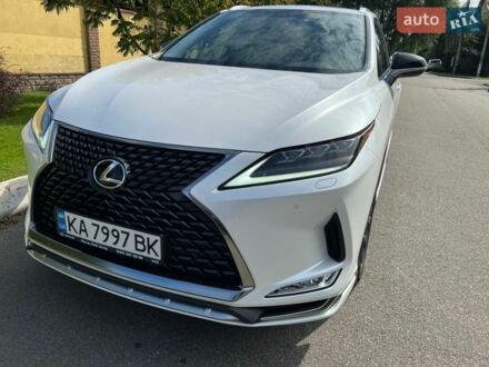 Белый Лексус РХ, объемом двигателя 2 л и пробегом 31 тыс. км за 53900 $, фото 1 на Automoto.ua