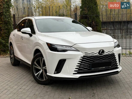 Лексус РХ 2023 у Києві на Automoto.ua Білий Лексус РХ, об'ємом двигуна 2.4 л та пробігом 2 тис. км за 57900 $, фото 1 на Automoto.ua