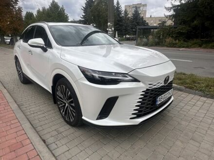 Белый Лексус РХ, объемом двигателя 2.4 л и пробегом 50 тыс. км за 57000 $, фото 1 на Automoto.ua