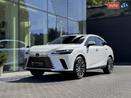 Лексус РХ 2023 в Одессе на Automoto.ua Белый Лексус РХ, объемом двигателя 2.49 л и пробегом 40 тыс. км за 69900 $, фото 1 на Automoto.ua