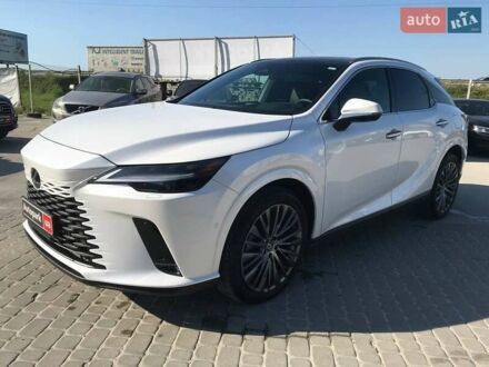 Белый Лексус РХ, объемом двигателя 2.5 л и пробегом 11 тыс. км за 68300 $, фото 1 на Automoto.ua