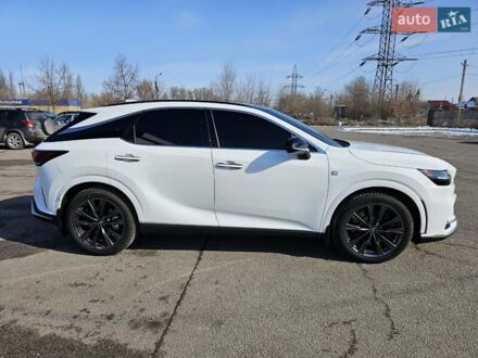 Лексус РХ 2024 у Дніпро (Дніпропетровську) на Automoto.ua Білий Лексус РХ, об'ємом двигуна 2.39 л та пробігом 1 тис. км за 79000 $, фото 1 на Automoto.ua
