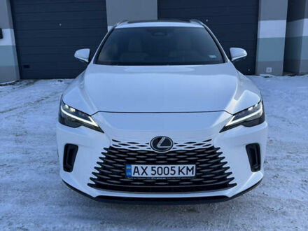 Белый Лексус РХ, объемом двигателя 2.5 л и пробегом 7 тыс. км за 77000 $, фото 1 на Automoto.ua
