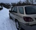 Бежевый Лексус РХ, объемом двигателя 3 л и пробегом 280 тыс. км за 4999 $, фото 1 на Automoto.ua