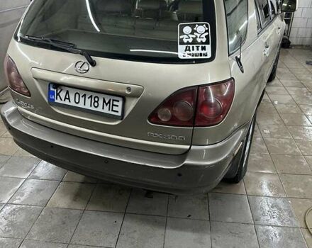 Лексус РХ 1998 в Киеве на Automoto.ua Бежевый Лексус РХ, объемом двигателя 3 л и пробегом 420 тыс. км за 5550 $, фото 2 на Automoto.ua