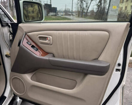 Бежевый Лексус РХ, объемом двигателя 0 л и пробегом 274 тыс. км за 5300 $, фото 9 на Automoto.ua