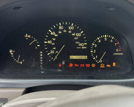 Бежевый Лексус РХ, объемом двигателя 0 л и пробегом 274 тыс. км за 5300 $, фото 16 на Automoto.ua