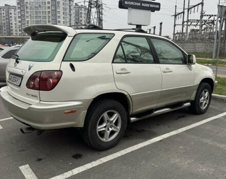 Бежевый Лексус РХ, объемом двигателя 0 л и пробегом 274 тыс. км за 5300 $, фото 6 на Automoto.ua