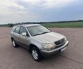Бежевый Лексус РХ, объемом двигателя 3 л и пробегом 257 тыс. км за 5400 $, фото 1 на Automoto.ua