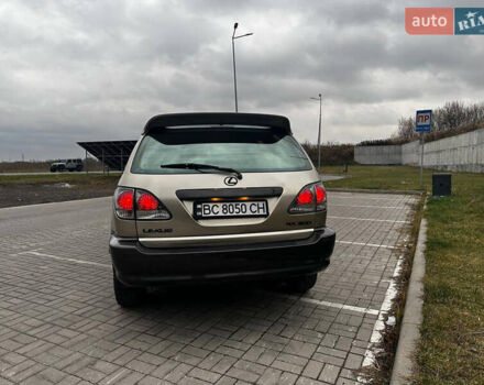 Бежевий Лексус РХ, об'ємом двигуна 3 л та пробігом 240 тис. км за 6700 $, фото 5 на Automoto.ua