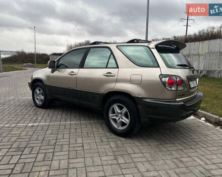 Бежевий Лексус РХ, об'ємом двигуна 3 л та пробігом 240 тис. км за 6700 $, фото 4 на Automoto.ua