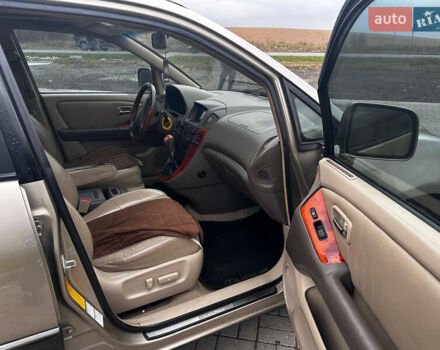 Бежевий Лексус РХ, об'ємом двигуна 3 л та пробігом 240 тис. км за 6700 $, фото 7 на Automoto.ua