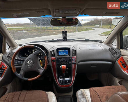 Бежевий Лексус РХ, об'ємом двигуна 3 л та пробігом 240 тис. км за 6700 $, фото 13 на Automoto.ua