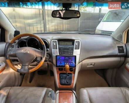 Бежевий Лексус РХ, об'ємом двигуна 3.31 л та пробігом 218 тис. км за 7890 $, фото 13 на Automoto.ua