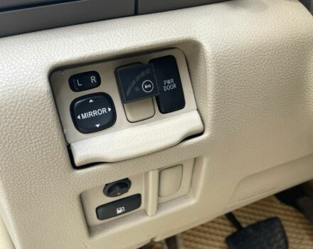 Бежевый Лексус РХ, объемом двигателя 3.3 л и пробегом 360 тыс. км за 6900 $, фото 6 на Automoto.ua