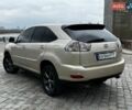 Бежевый Лексус РХ, объемом двигателя 3.3 л и пробегом 270 тыс. км за 9200 $, фото 7 на Automoto.ua